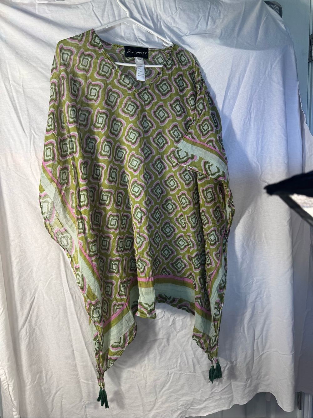 Donna White Green Pink Geometric Print Kaftan Tunic Top One Size Beach Cover Up